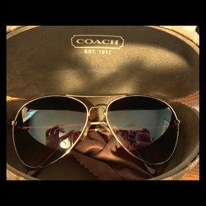 Coach aviator sunglasses